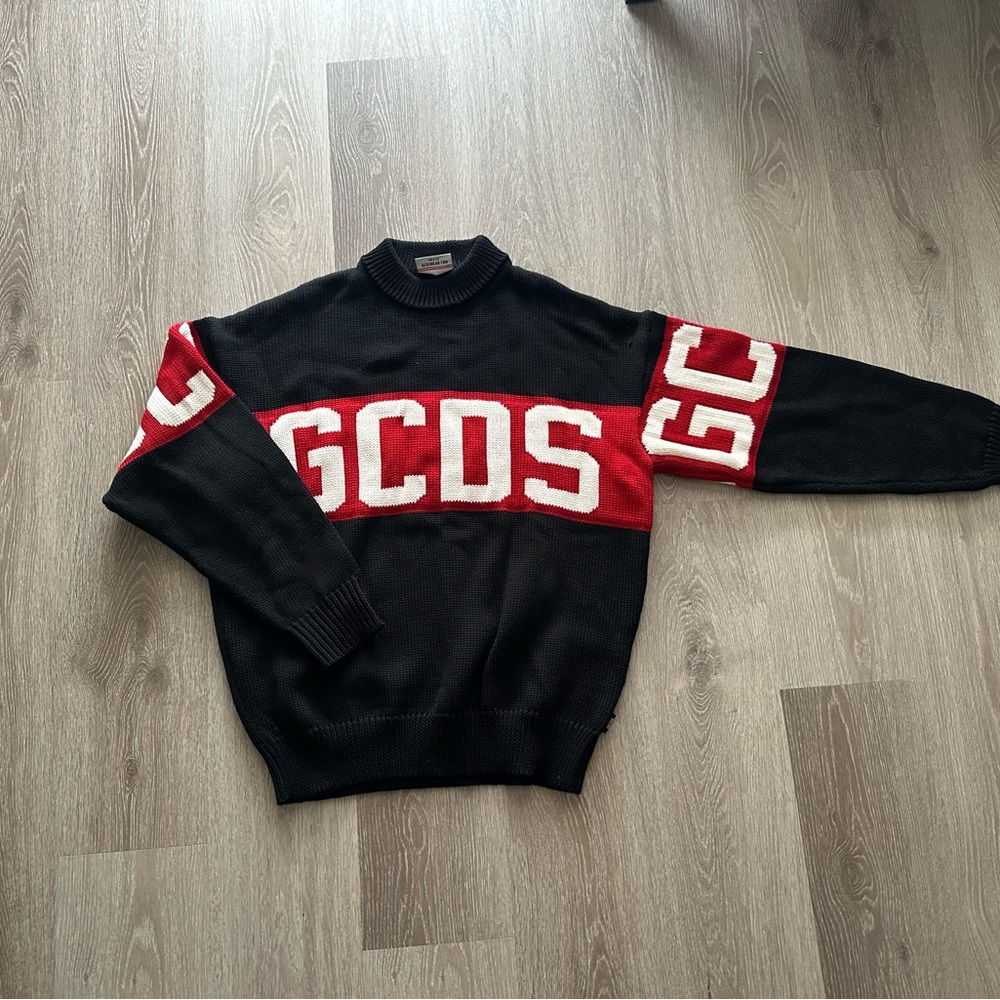 Black and Red Crewneck Sweater for Men